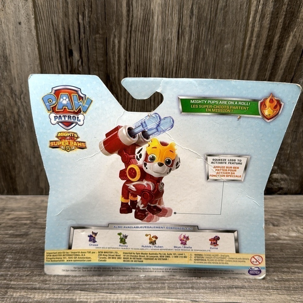 2 Paw Patrol Action Figure: Hero Pup Mighty Marshall & Chase - Picture 4 of 6